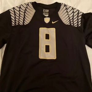Marcus Mariota Oregon Jersey Youth Xl fits Men’s M